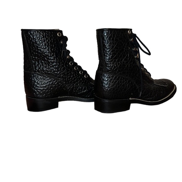 Vintage Women’s Justin Diamond J Black Bullhide lacer shoes. - Picture 7 of 7